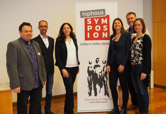 vlnr: Franz Moser, Bernd Hufnagl, Maren Berka, Petra König, Erich Wagner-Walser, Verena Rathner-Böck; c) Jakob Herburger